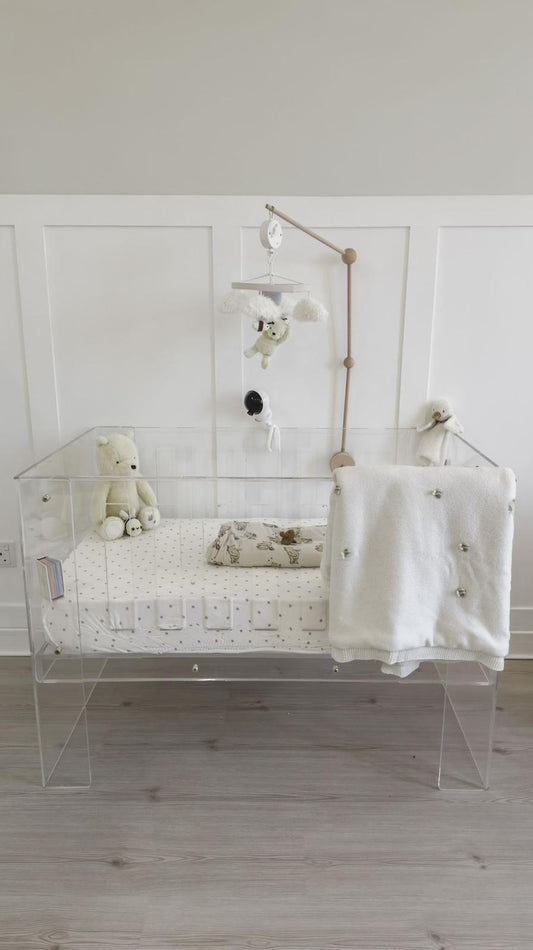 Medium size acrylic bed